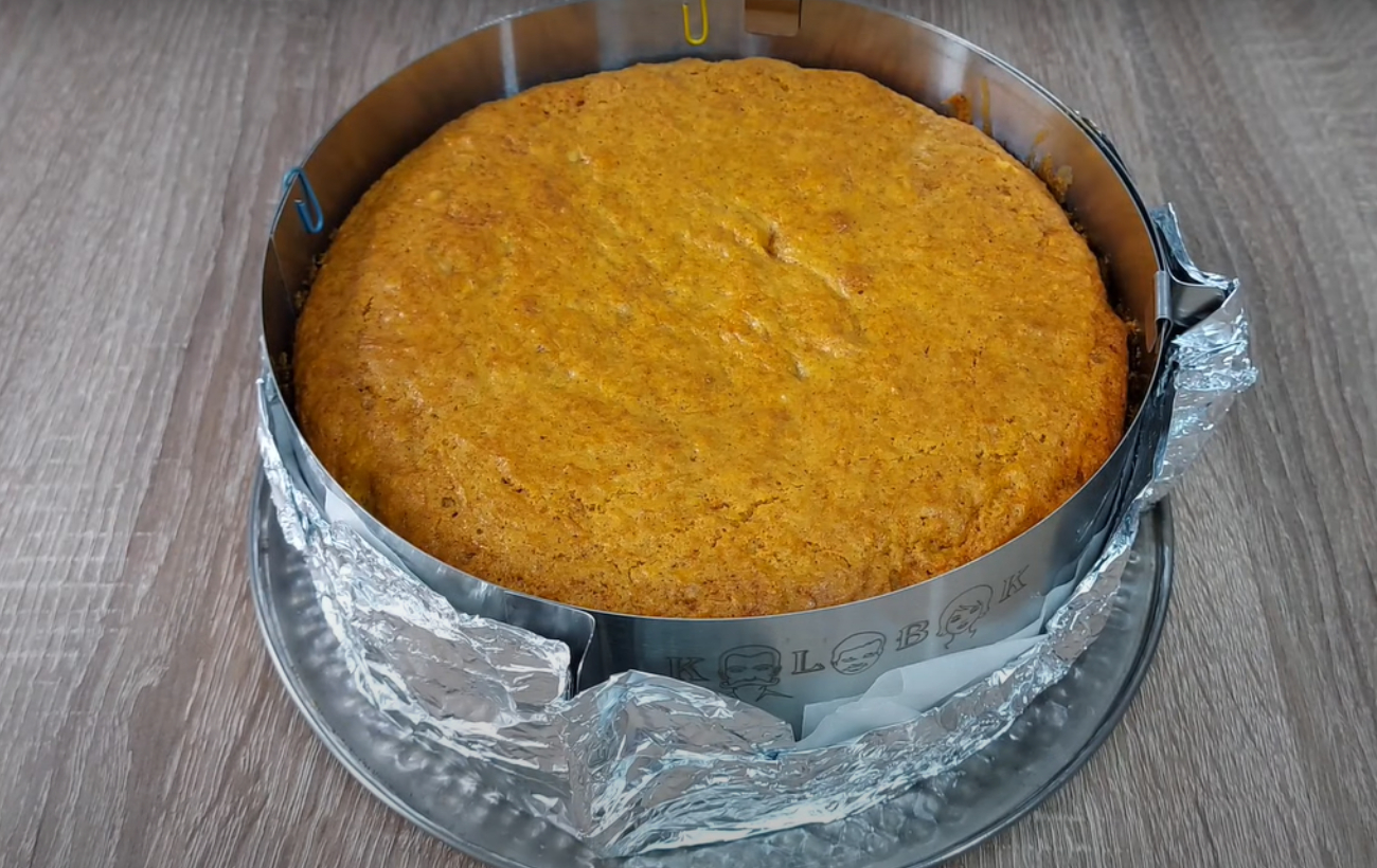 Морквяний бісквіт з кремом: рецепт смачного повітряного десерту